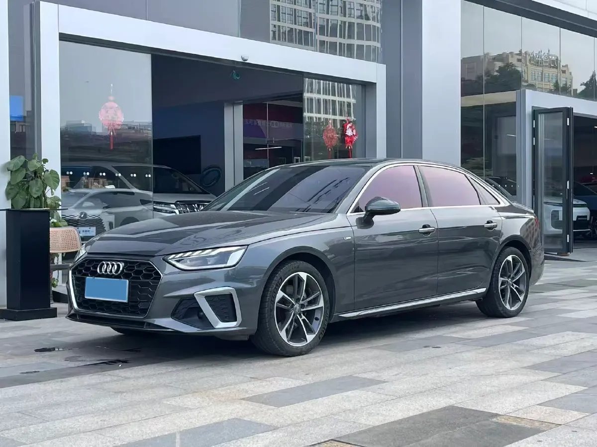2020 Audi A4L 2.0T 190HP L4 7DCT,autocango,china used car exporter,china ev exporter,chinese used car exporter,chinese used ev exporter