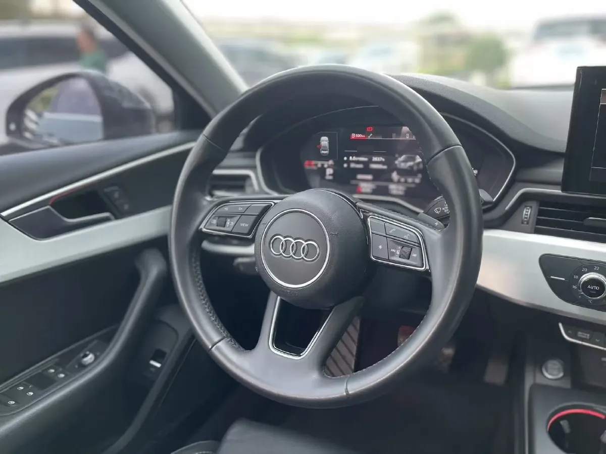 2020 Audi A4L 2.0T 190HP L4 7DCT,autocango,china used car exporter,china ev exporter,chinese used car exporter,chinese used ev exporter