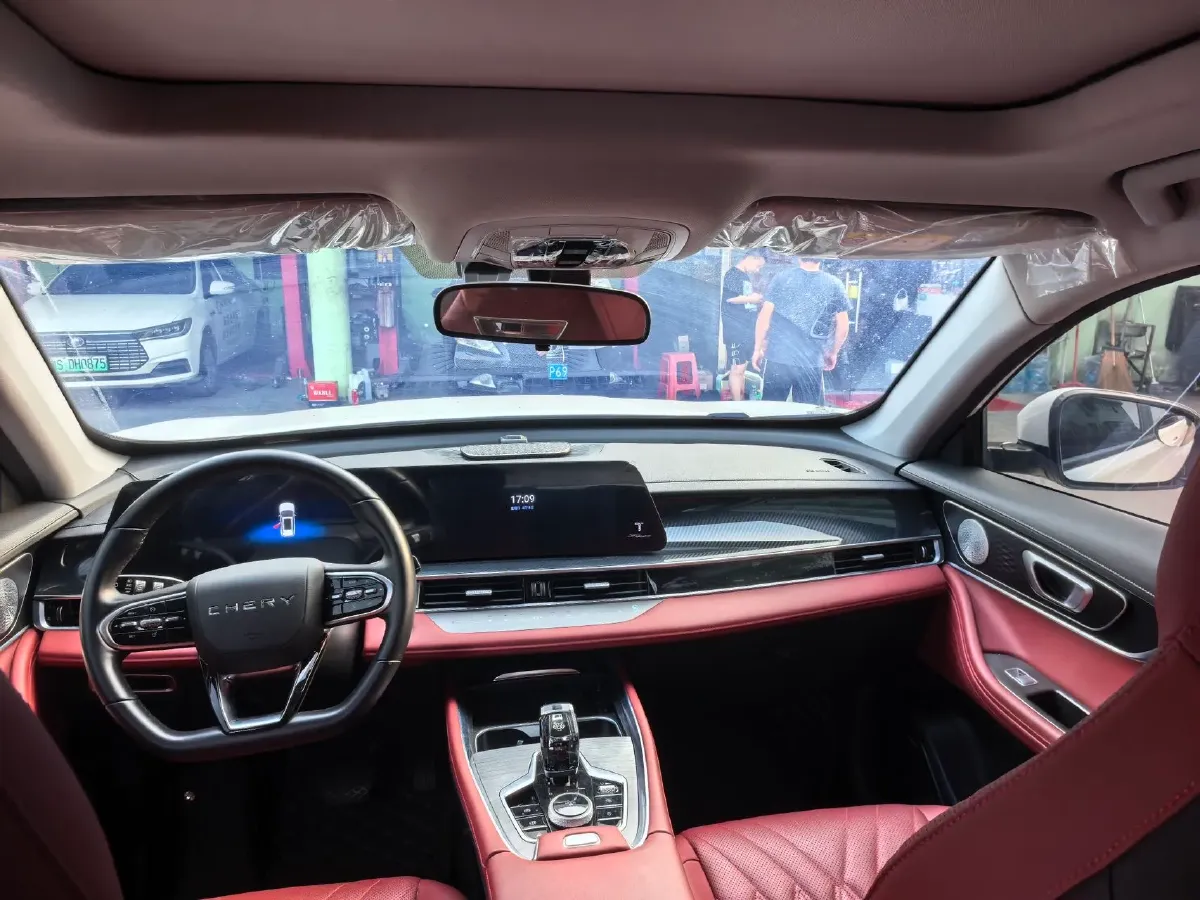 2023 Chery Tiggo 7 Plus 1.6T 197HP L4 7DCT,autocango,china used car exporter,china ev exporter,chinese used car exporter,chinese used ev exporter