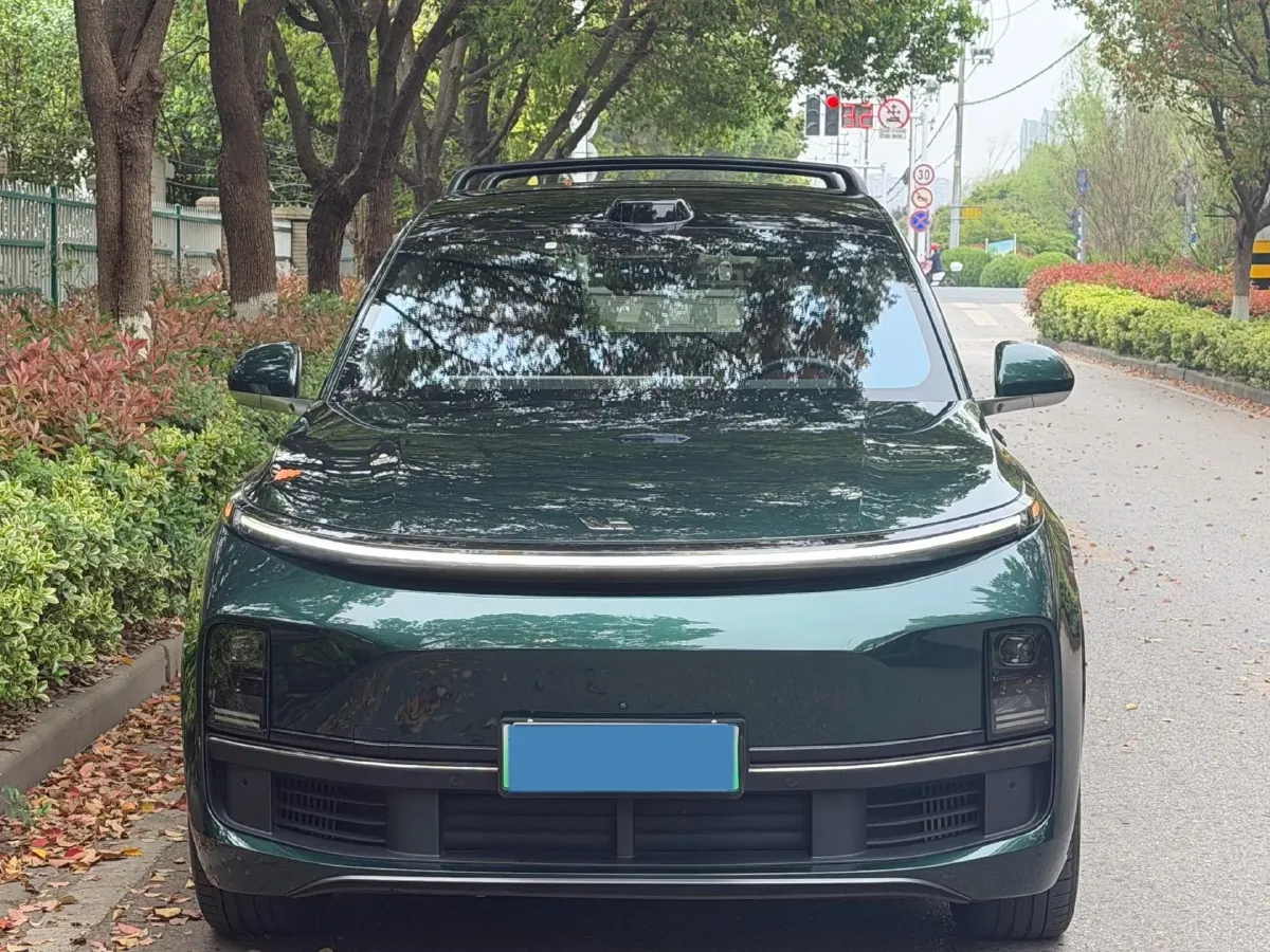 2022 Li L9 Range Extended 154HP REEV 42.6KWH,autocango,china used car exporter,china ev exporter,chinese used car exporter,chinese used ev exporter
