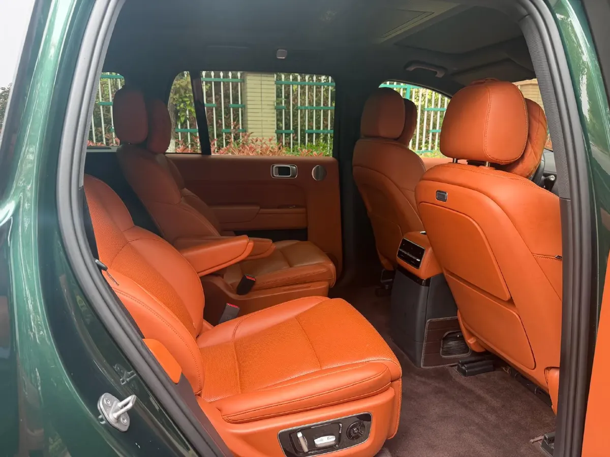 2022 Li L9 Range Extended 154HP REEV 42.6KWH,autocango,china used car exporter,china ev exporter,chinese used car exporter,chinese used ev exporter