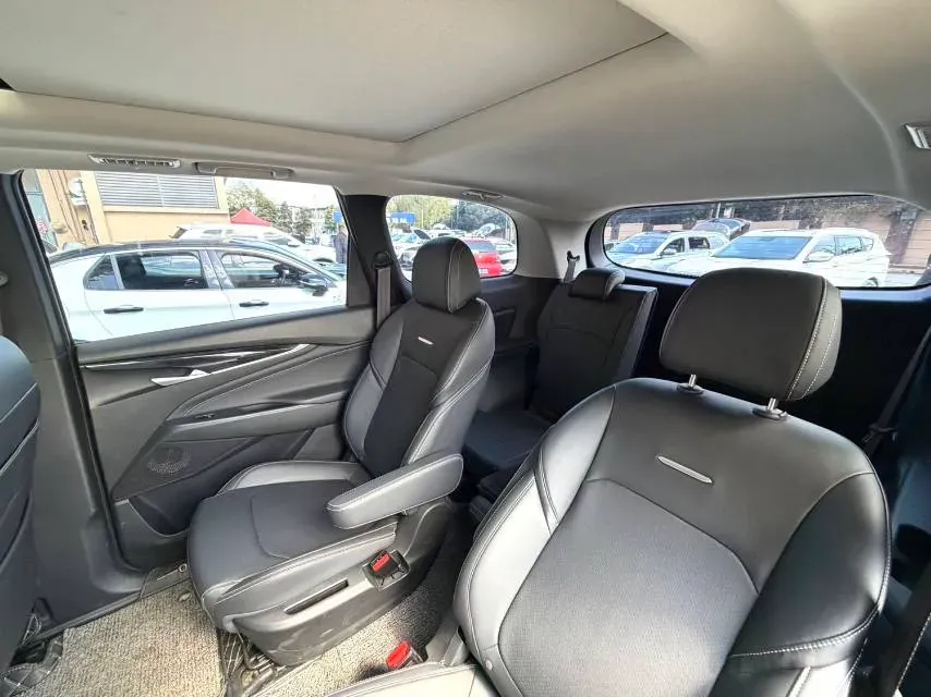 2023 MAXUS G50 1.5T 181HP L4 7DCT,autocango,china used car exporter,china ev exporter,chinese used car exporter,chinese used ev exporter