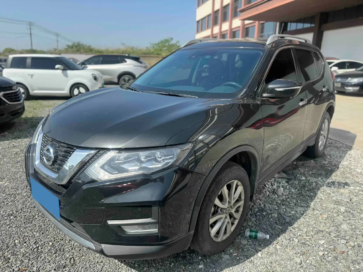 2023 Nissan X-Trail 2.0L 151HP L4 CVT,autocango,china used car exporter,china ev exporter,chinese used car exporter,chinese used ev exporter