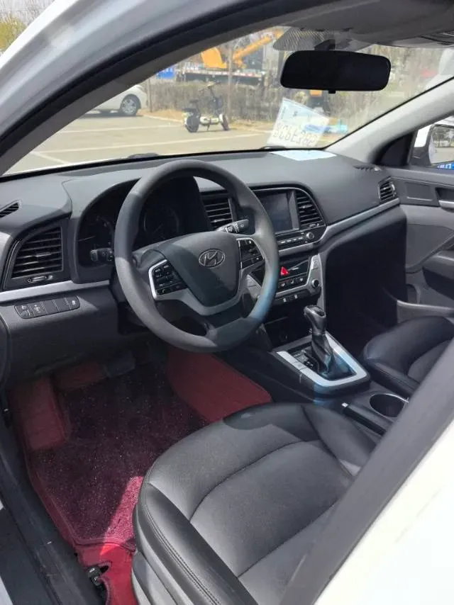 2016 Hyundai Elantra 1.6L 130HP L4 6AT,autocango,china used car exporter,china ev exporter,chinese used car exporter,chinese used ev exporter
