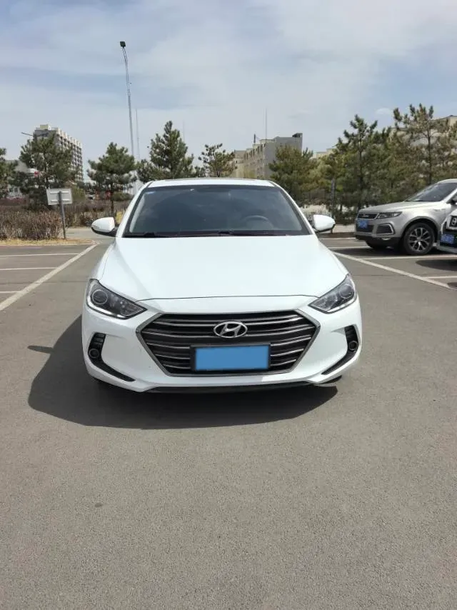 2016 Hyundai Elantra 1.6L 130HP L4 6AT,autocango,china used car exporter,china ev exporter,chinese used car exporter,chinese used ev exporter