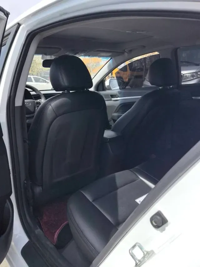 2016 Hyundai Elantra 1.6L 130HP L4 6AT,autocango,china used car exporter,china ev exporter,chinese used car exporter,chinese used ev exporter