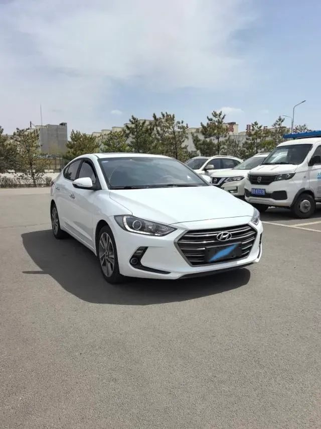 2016 Hyundai Elantra 1.6L 130HP L4 6AT,autocango,china used car exporter,china ev exporter,chinese used car exporter,chinese used ev exporter