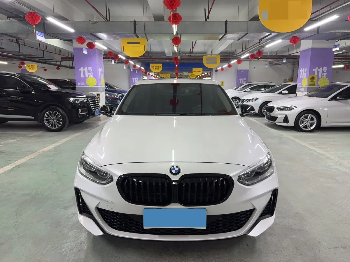 2022 BMW 1 Series 1.5T 140HP L3 7DCT,autocango,china used car exporter,china ev exporter,chinese used car exporter,chinese used ev exporter