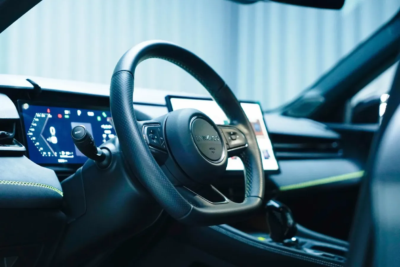 2023 MAXUS G50 1.5T 181HP L4 7DCT,autocango,china used car exporter,china ev exporter,chinese used car exporter,chinese used ev exporter