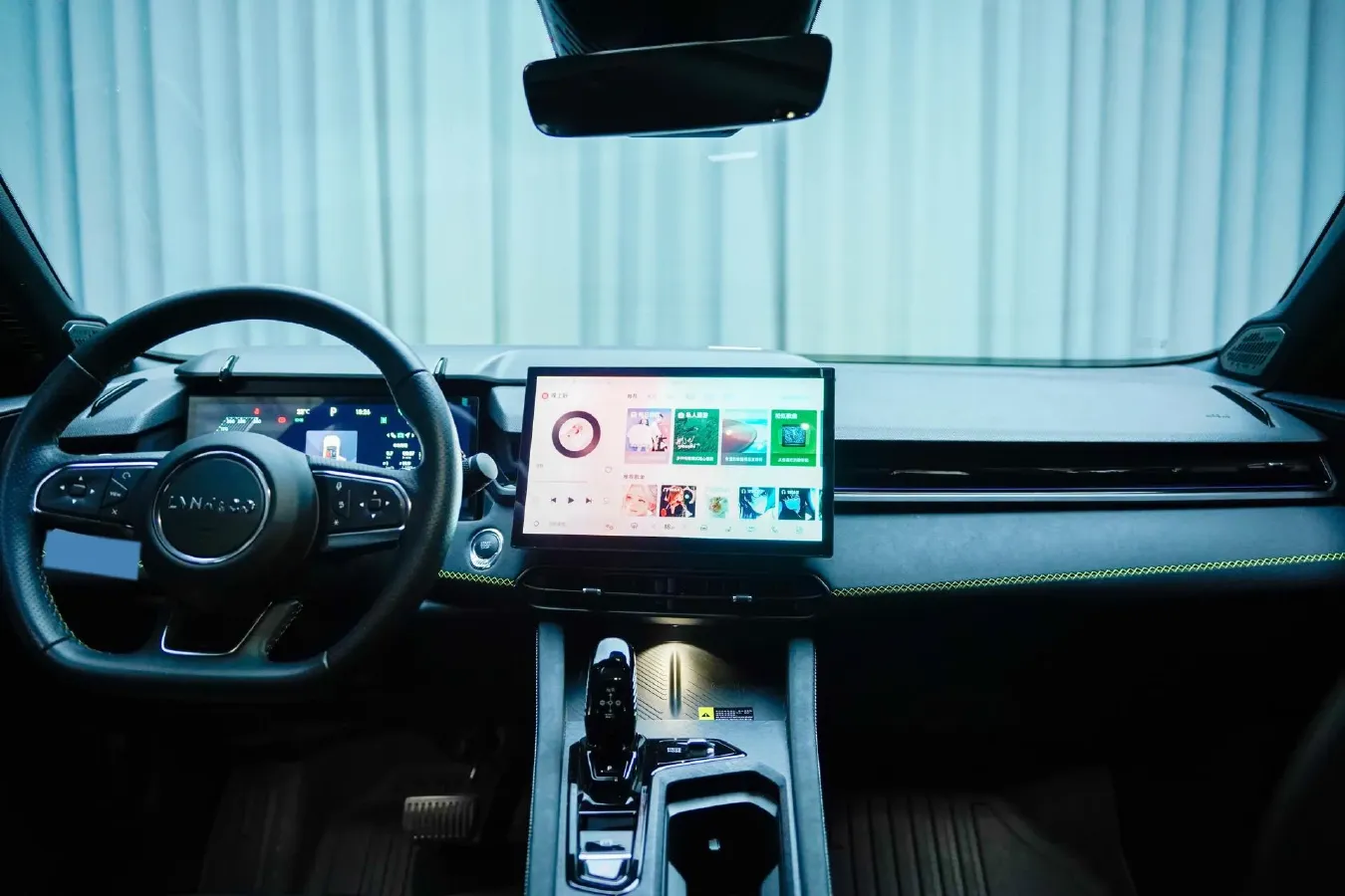 2023 MAXUS G50 1.5T 181HP L4 7DCT,autocango,china used car exporter,china ev exporter,chinese used car exporter,chinese used ev exporter