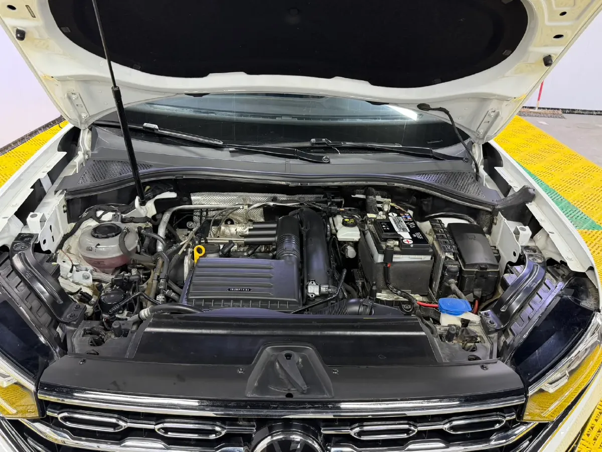 2022 Volkswagen Tayron 1.4T 150HP L4 7DCT,autocango,china used car exporter,china ev exporter,chinese used car exporter,chinese used ev exporter