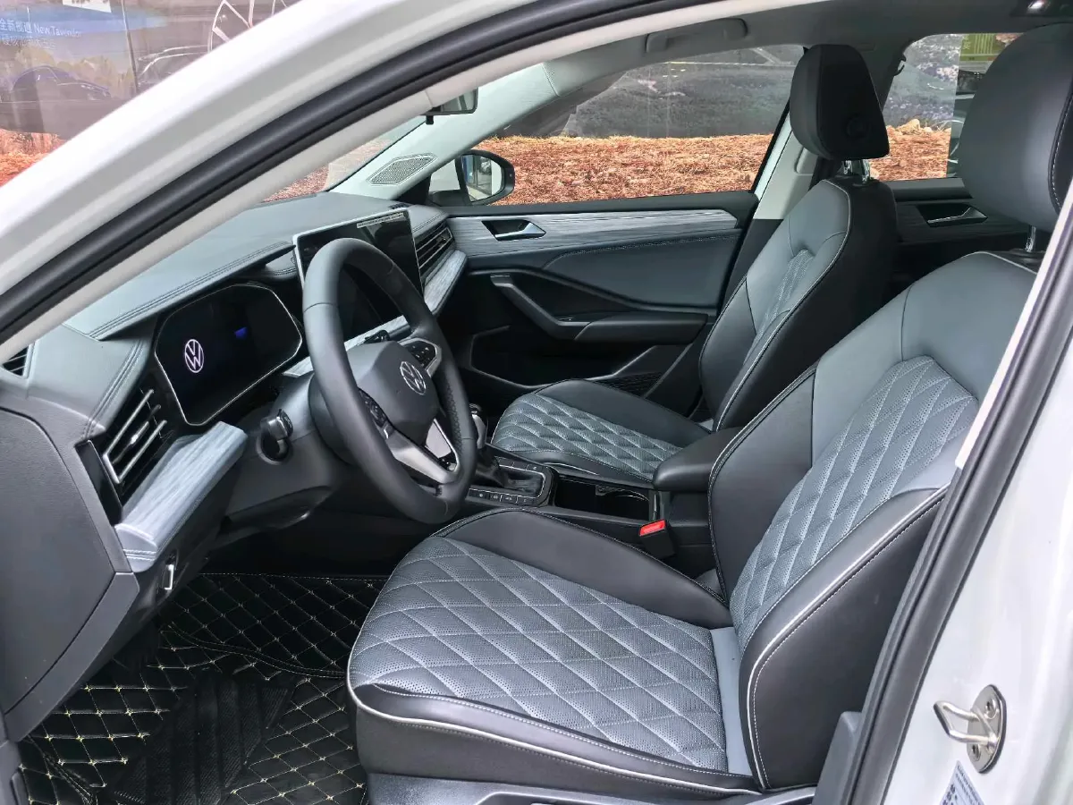 2024 Volkswagen Sagitar 1.5T 160HP L4 7DCT,autocango,china used car exporter,china ev exporter,chinese used car exporter,chinese used ev exporter