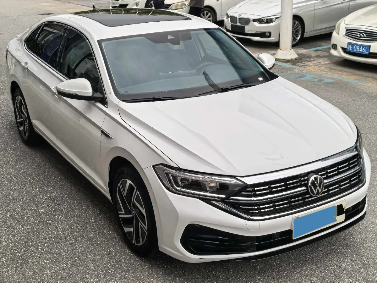 2024 Volkswagen Sagitar 1.5T 160HP L4 7DCT,autocango,china used car exporter,china ev exporter,chinese used car exporter,chinese used ev exporter