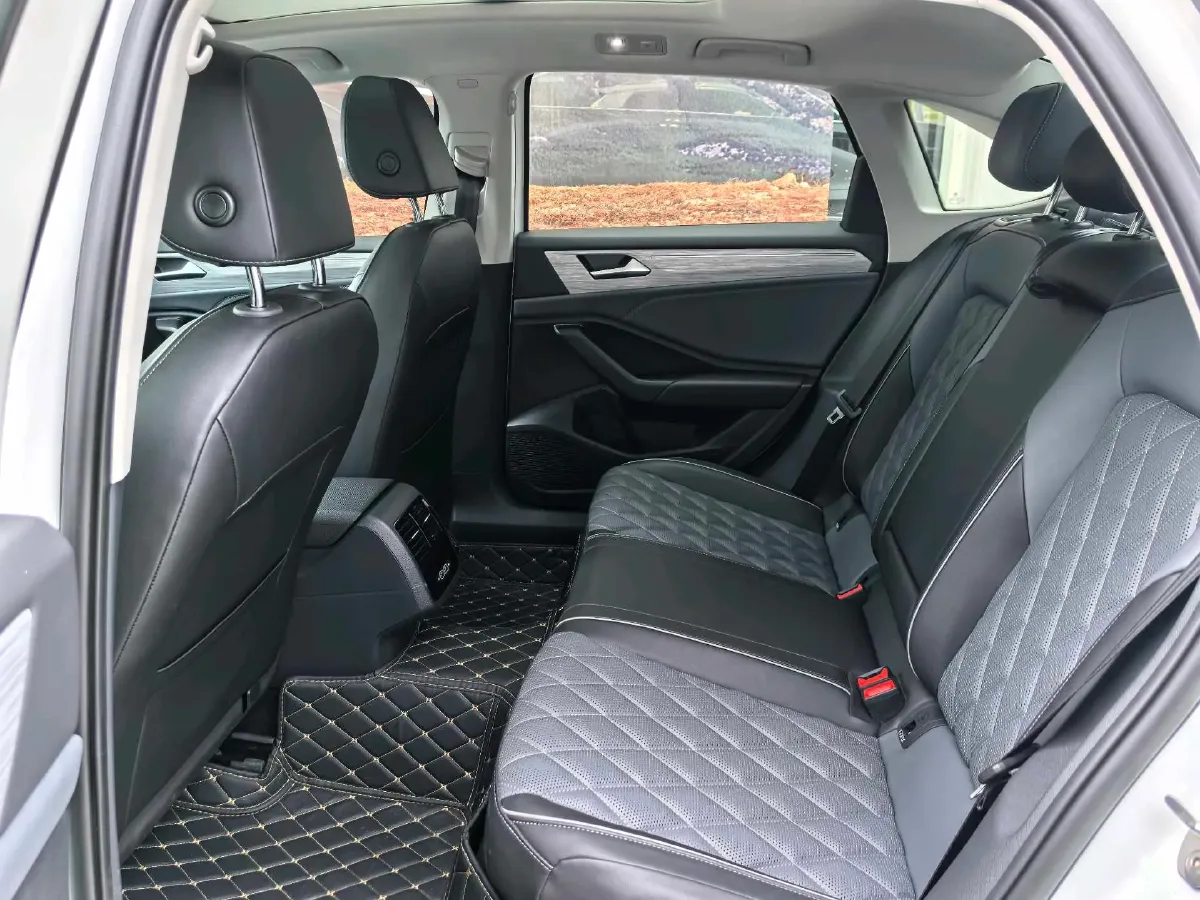 2024 Volkswagen Sagitar 1.5T 160HP L4 7DCT,autocango,china used car exporter,china ev exporter,chinese used car exporter,chinese used ev exporter