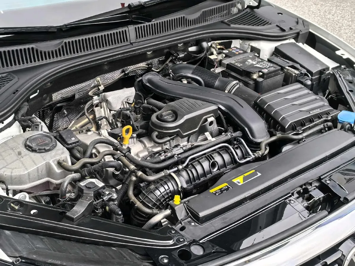 2024 Volkswagen Sagitar 1.5T 160HP L4 7DCT,autocango,china used car exporter,china ev exporter,chinese used car exporter,chinese used ev exporter