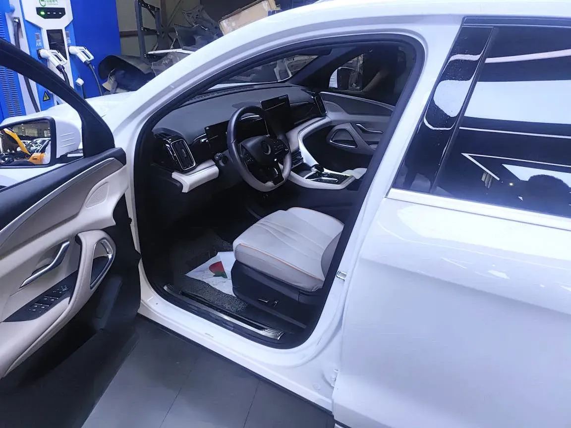 2024 BYD Song Pro 1.5L 110HP L4 E-CVT PHEV 18.3KWH,autocango,china used car exporter,china ev exporter,chinese used car exporter,chinese used ev exporter