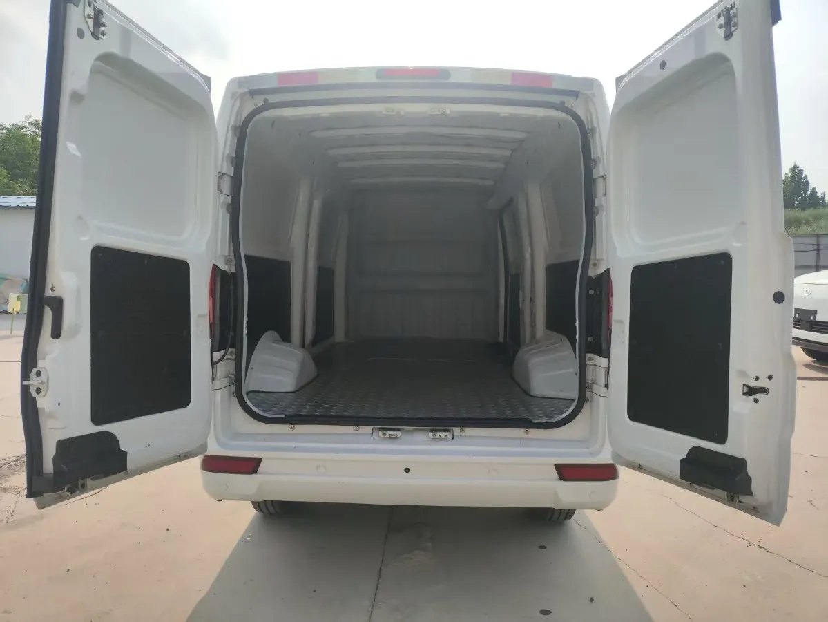 2023 Foton Elf E7 BEV 95HP BEV 41.86KWH,autocango,china used car exporter,china ev exporter,chinese used car exporter,chinese used ev exporter