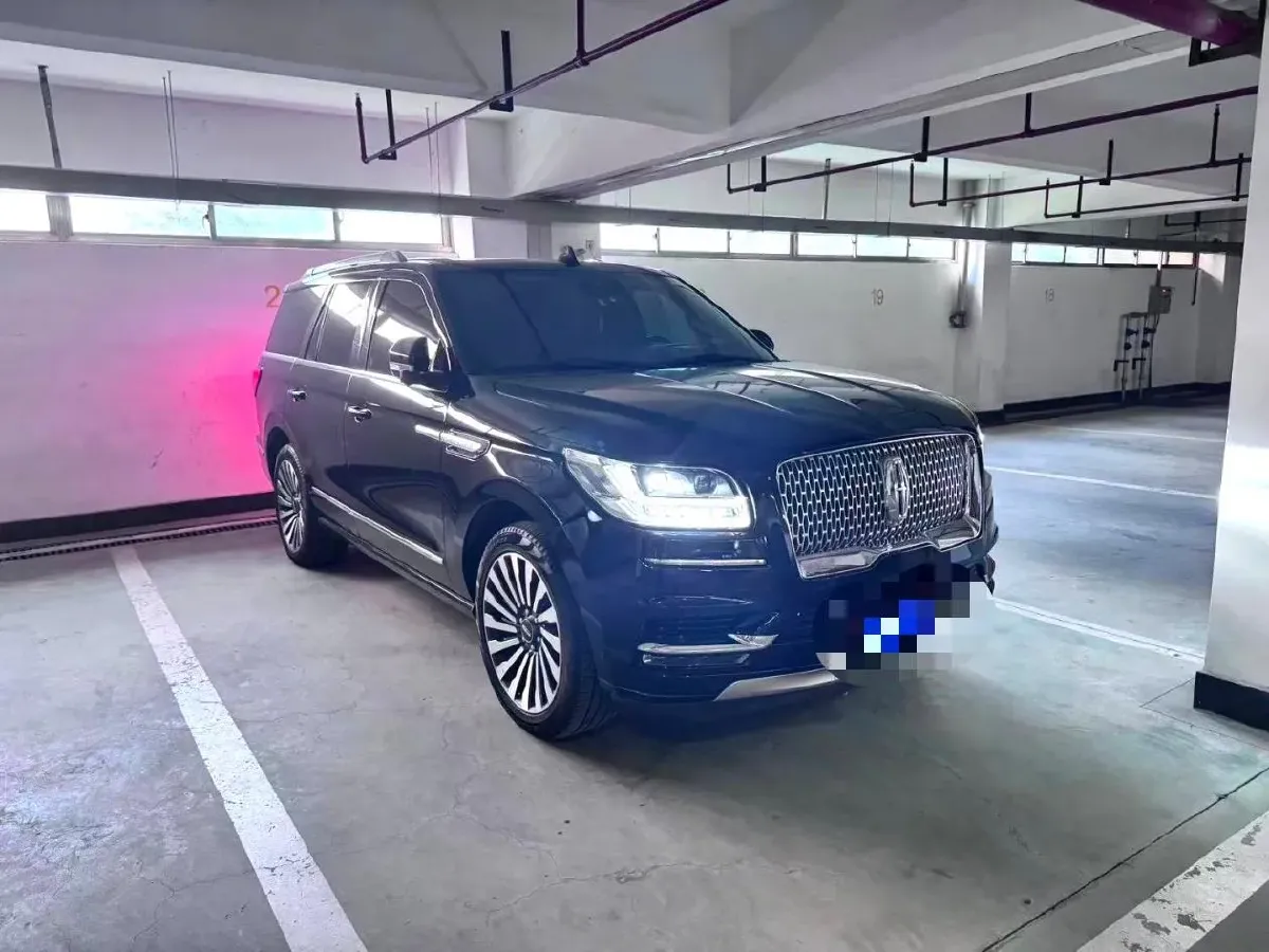 2020 Lincoln Navigator 3.5T 388HP V6 10AT,autocango,china used car exporter,china ev exporter,chinese used car exporter,chinese used ev exporter