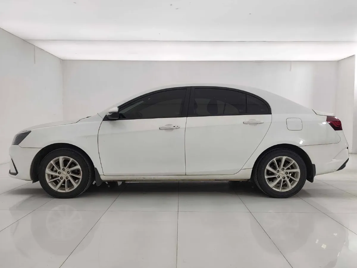 2021 BaoJun 530 1.5T 147HP L4 CVT,autocango,china used car exporter,china ev exporter,chinese used car exporter,chinese used ev exporter