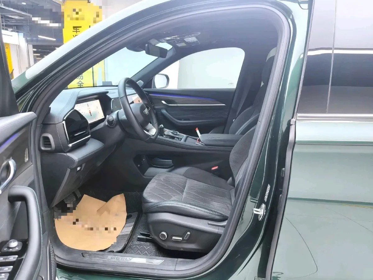 2025 Geely Monjaro 2.0T 238HP L4 8AT,autocango,china used car exporter,china ev exporter,chinese used car exporter,chinese used ev exporter