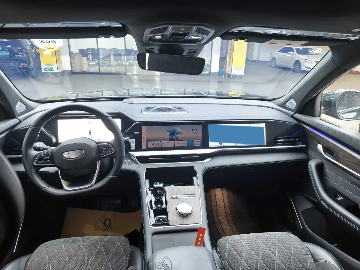 2025 Geely Monjaro 2.0T 238HP L4 8AT,autocango,china used car exporter,china ev exporter,chinese used car exporter,chinese used ev exporter