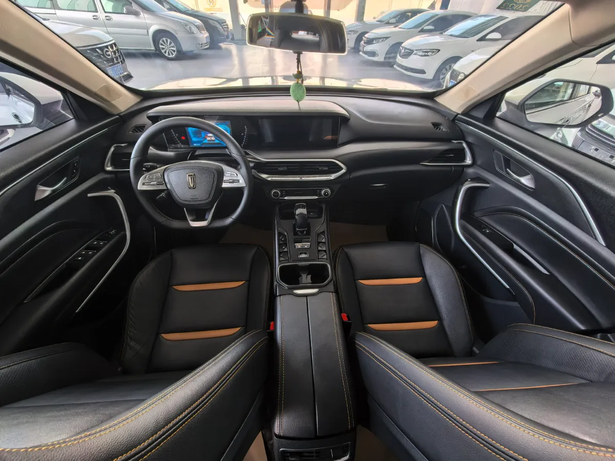 2020 Bestune T77 1.5T 169HP L4 7DCT,autocango,china used car exporter,china ev exporter,chinese used car exporter,chinese used ev exporter