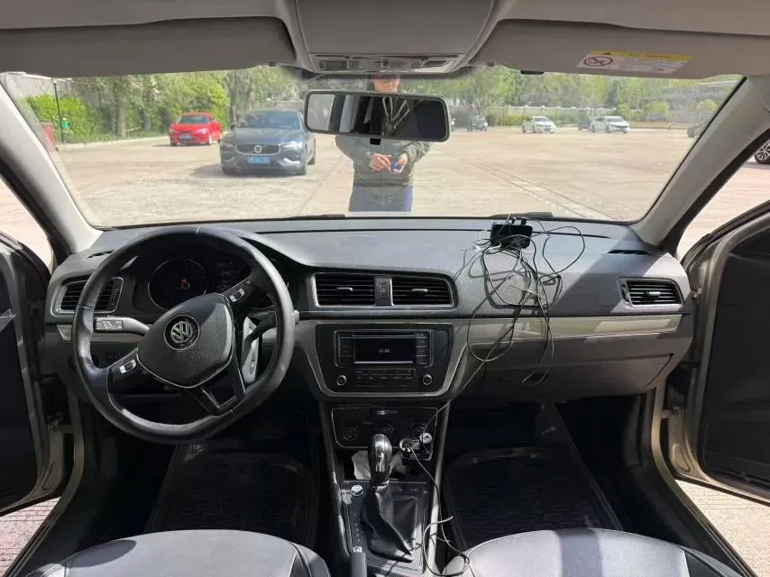 2017 Volkswagen Lavida 1.4T 131HP L4 7DCT,autocango,china used car exporter,china ev exporter,chinese used car exporter,chinese used ev exporter