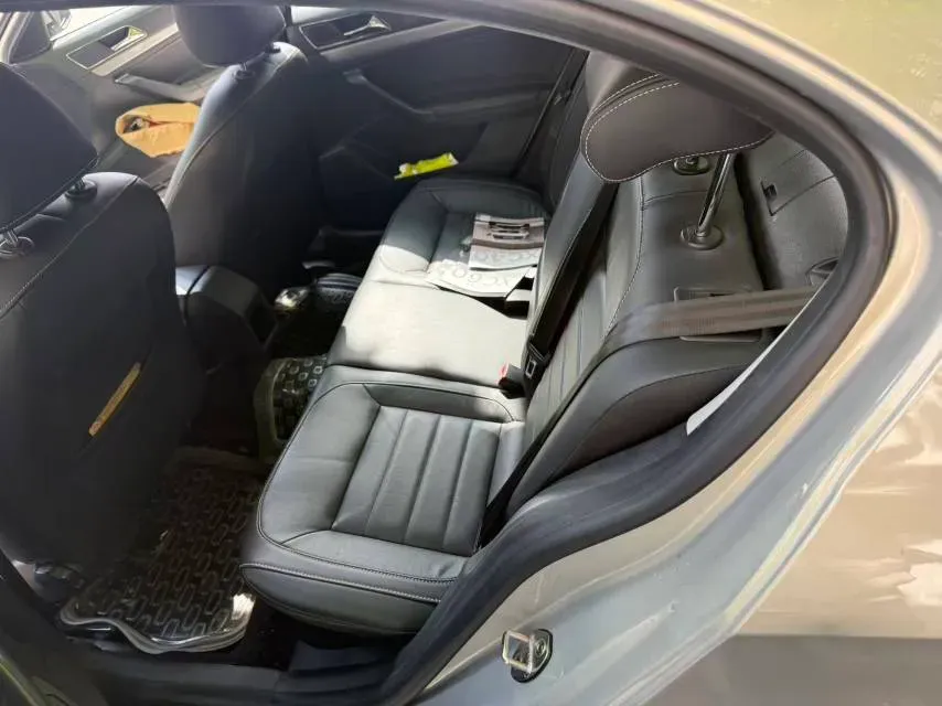 2017 Volkswagen Lavida 1.4T 131HP L4 7DCT,autocango,china used car exporter,china ev exporter,chinese used car exporter,chinese used ev exporter