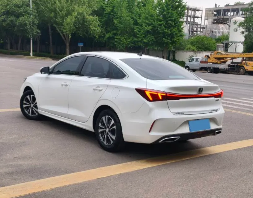 2022 ChangAn Eado 1.4T 160HP L4 7DCT,autocango,china used car exporter,china ev exporter,chinese used car exporter,chinese used ev exporter