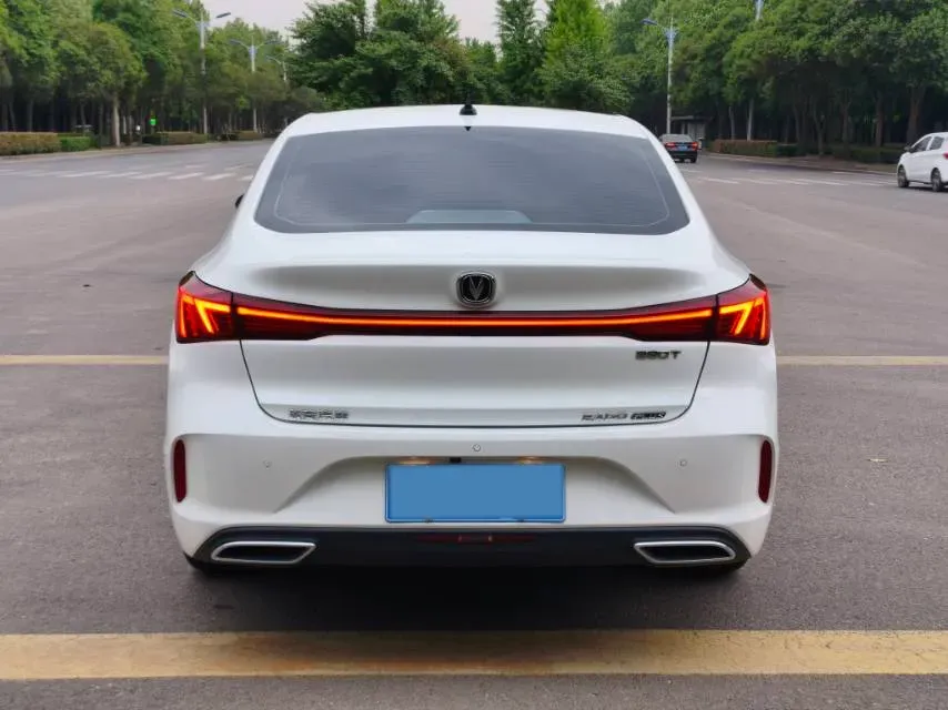 2022 ChangAn Eado 1.4T 160HP L4 7DCT,autocango,china used car exporter,china ev exporter,chinese used car exporter,chinese used ev exporter