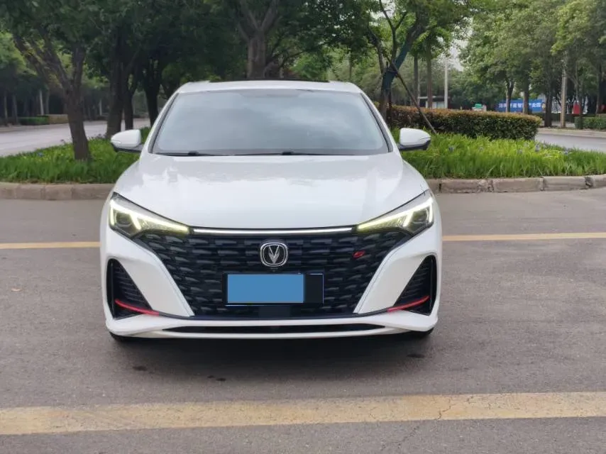 2022 ChangAn Eado 1.4T 160HP L4 7DCT,autocango,china used car exporter,china ev exporter,chinese used car exporter,chinese used ev exporter