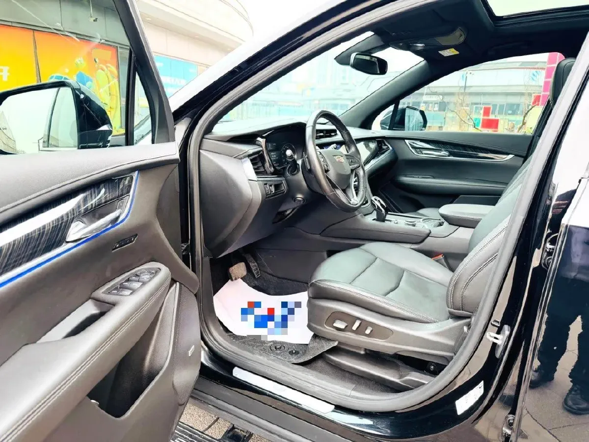 2021 Cadillac XT6 2.0T 237HP L4 9AT,autocango,china used car exporter,china ev exporter,chinese used car exporter,chinese used ev exporter