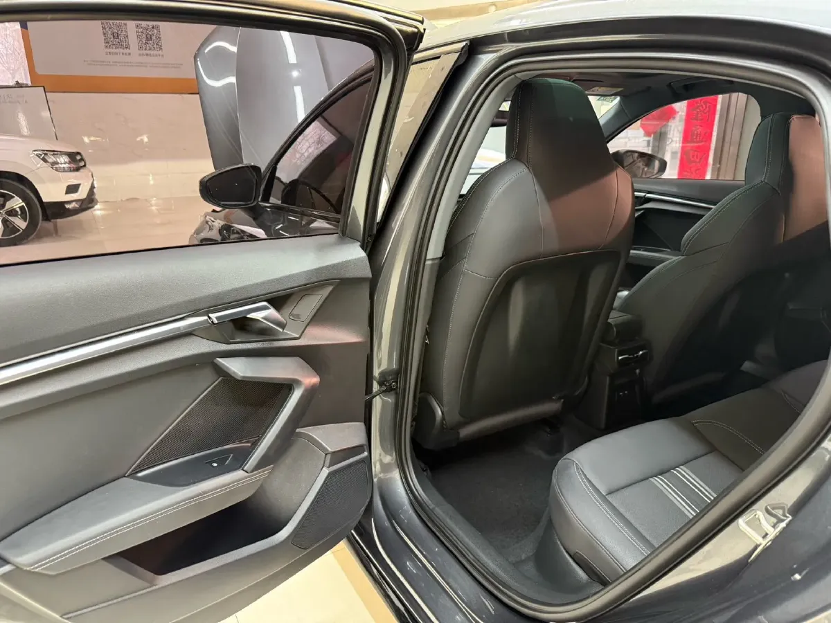 2022 Audi A3 1.4T 150HP L4 7DCT,autocango,china used car exporter,china ev exporter,chinese used car exporter,chinese used ev exporter