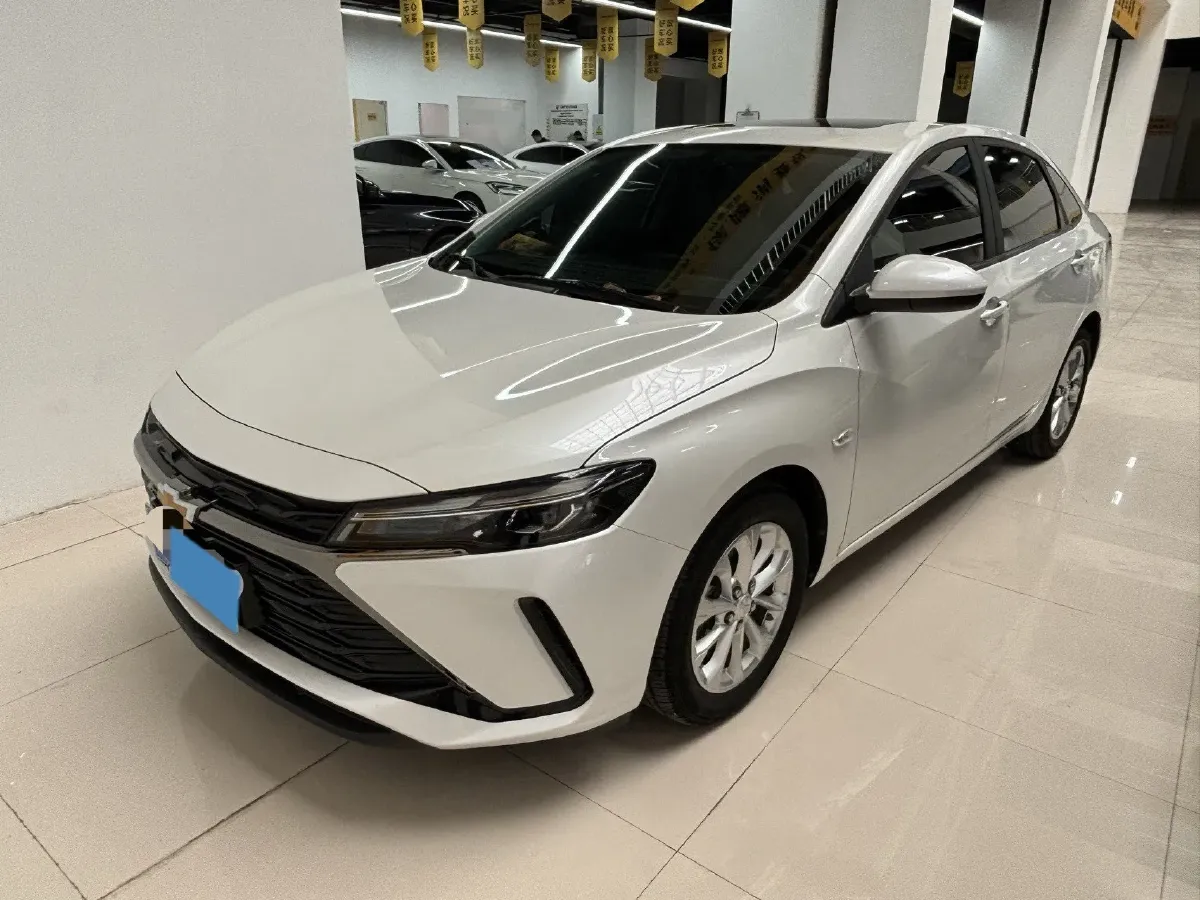 2024 Chevrolet Monza 1.5L 113HP L4 6DCT,autocango,china used car exporter,china ev exporter,chinese used car exporter,chinese used ev exporter