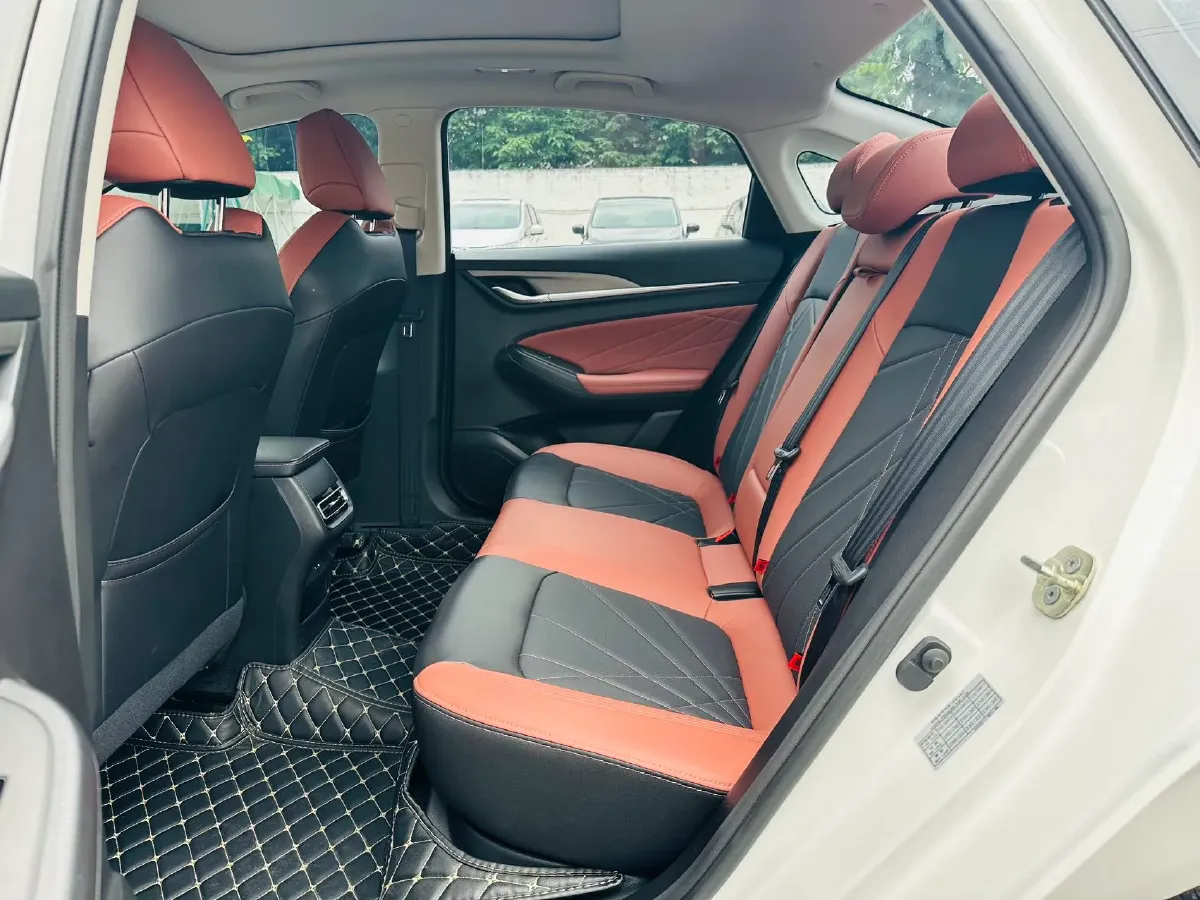 2022 ChangAn Eado 1.4T 160HP L4 7DCT,autocango,china used car exporter,china ev exporter,chinese used car exporter,chinese used ev exporter