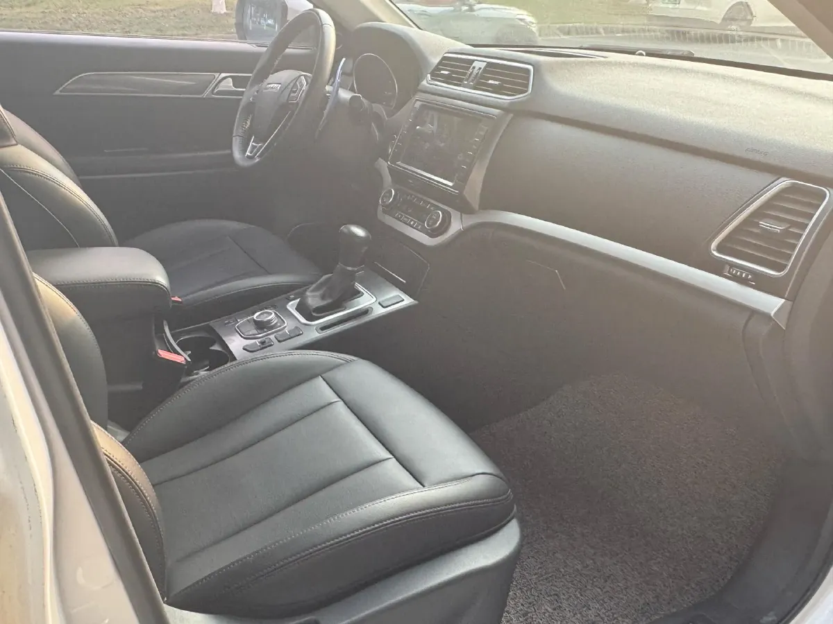 2018 Haval H6 Coupe 1.5T 169HP L4 7DCT,autocango,china used car exporter,china ev exporter,chinese used car exporter,chinese used ev exporter