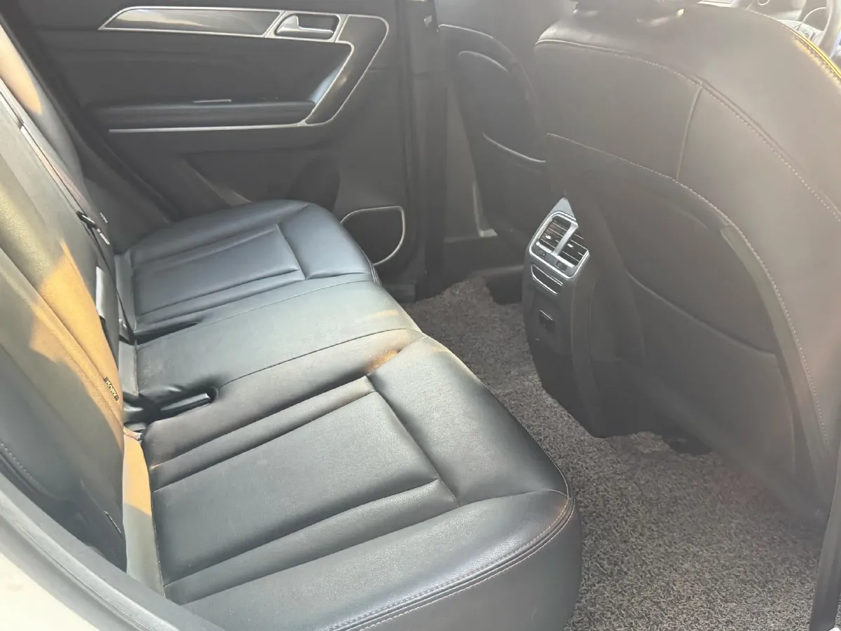 2018 Haval H6 Coupe 1.5T 169HP L4 7DCT,autocango,china used car exporter,china ev exporter,chinese used car exporter,chinese used ev exporter