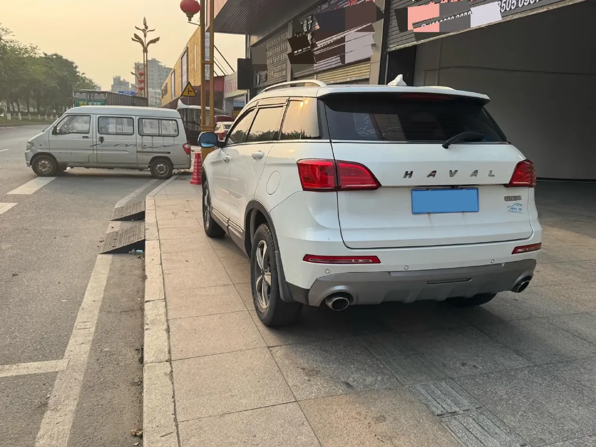 2018 Haval H6 Coupe 1.5T 169HP L4 7DCT,autocango,china used car exporter,china ev exporter,chinese used car exporter,chinese used ev exporter