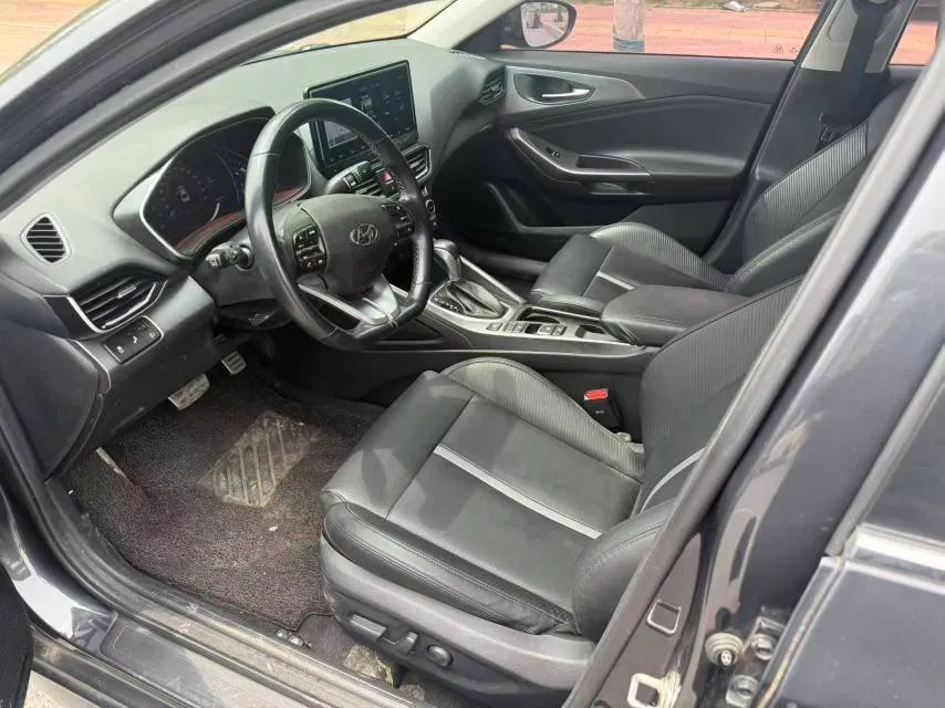 2019 Hyundai La Festa 1.6T 204HP L4 7DCT,autocango,china used car exporter,china ev exporter,chinese used car exporter,chinese used ev exporter