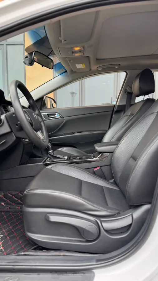 2016 Hyundai Mistra 1.8L 143HP L4 6AT,autocango,china used car exporter,china ev exporter,chinese used car exporter,chinese used ev exporter