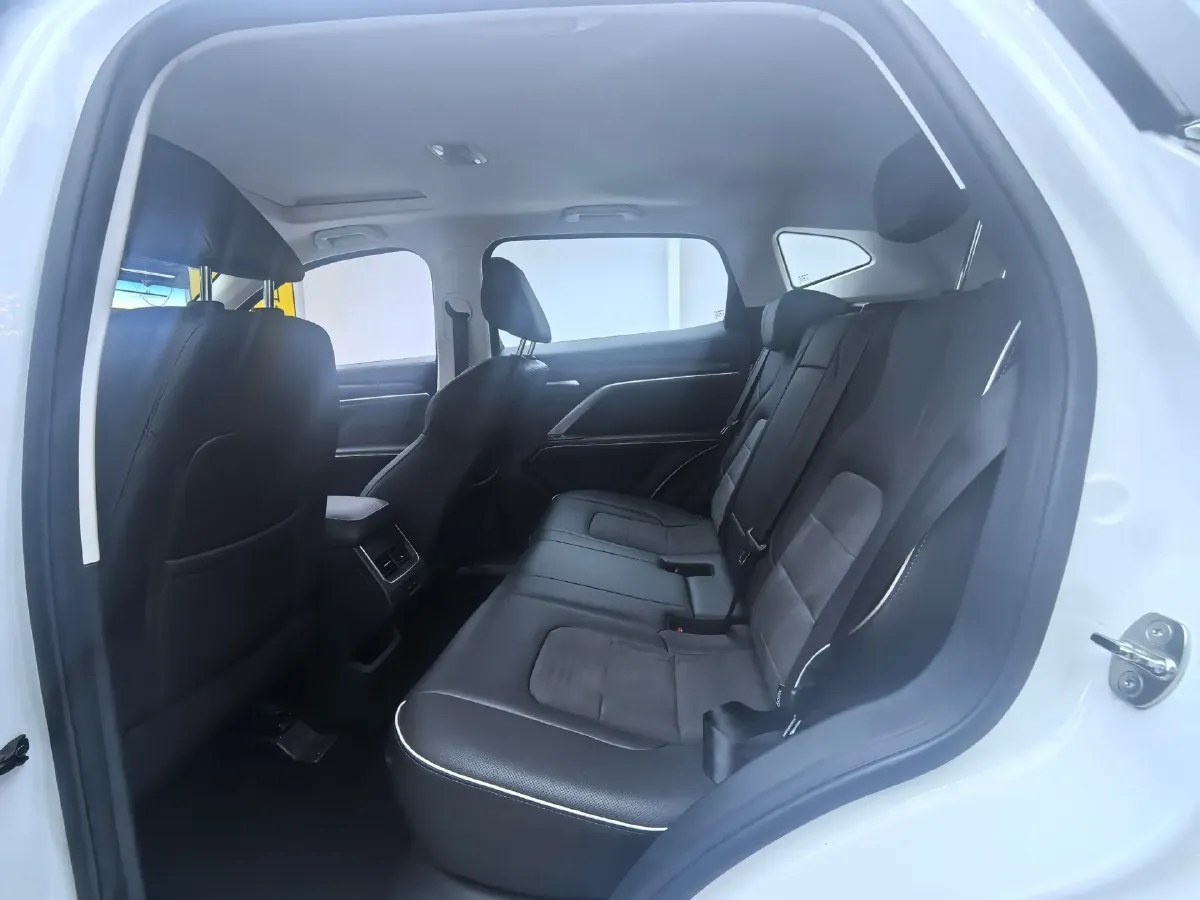 2021 Haval H6 1.5T 169HP L4 7DCT,autocango,china used car exporter,china ev exporter,chinese used car exporter,chinese used ev exporter