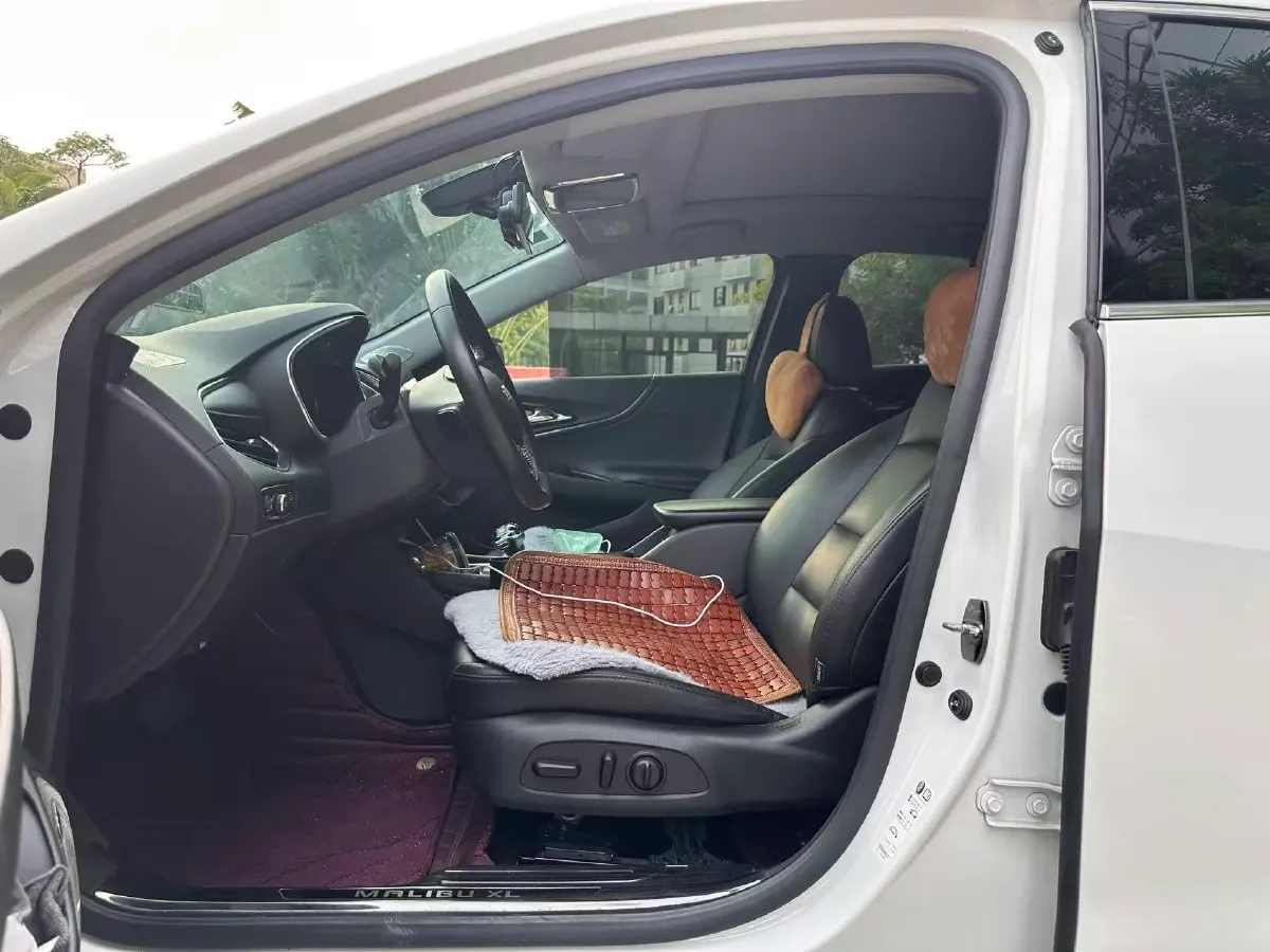 2021 Chevrolet Malibu XL 1.5T 169HP L4 9AT,autocango,china used car exporter,china ev exporter,chinese used car exporter,chinese used ev exporter