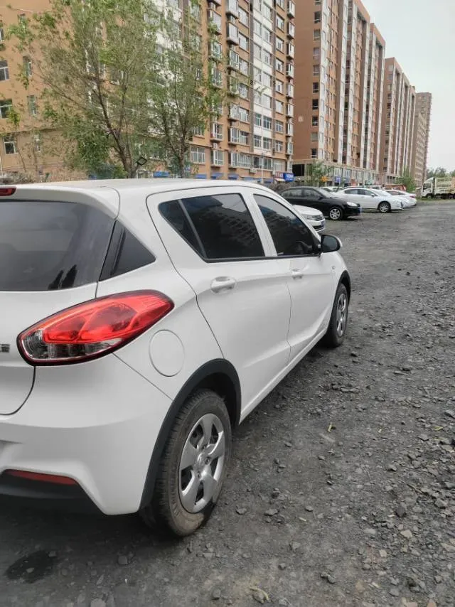 2016 BaoJun 310 1.2L 82HP L4 5MT,autocango,china used car exporter,china ev exporter,chinese used car exporter,chinese used ev exporter