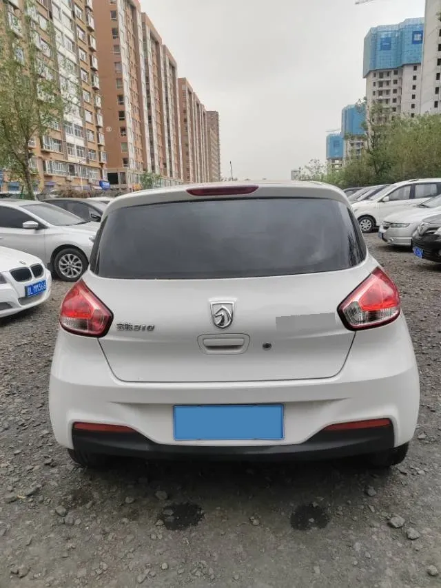 2016 BaoJun 310 1.2L 82HP L4 5MT,autocango,china used car exporter,china ev exporter,chinese used car exporter,chinese used ev exporter