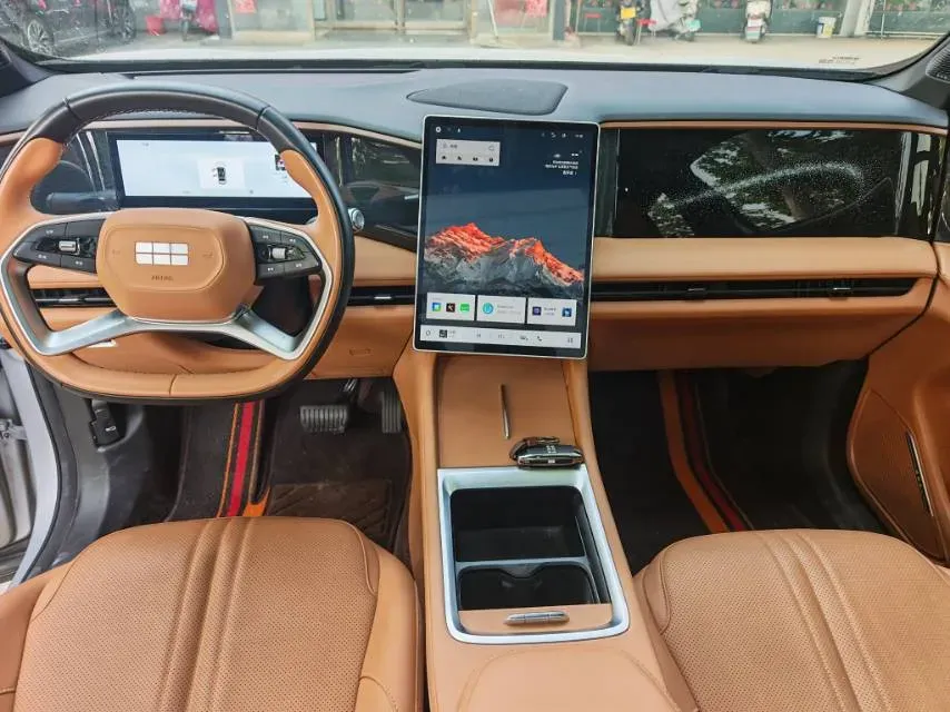 2025 Geely Galaxy L7 1.5L 112HP L4 1DHT PHEV 18.4KWH,autocango,china used car exporter,china ev exporter,chinese used car exporter,chinese used ev exporter