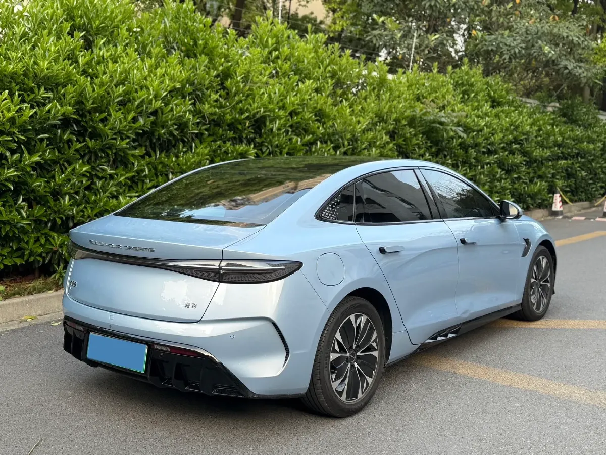 2022 Leapmotor C01 BEV 78.54KWH,autocango,china used car exporter,china ev exporter,chinese used car exporter,chinese used ev exporter