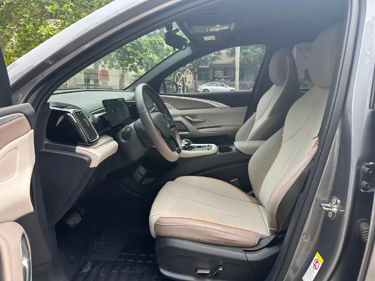 2024 BYD Song Pro 1.5L 110HP L4 E-CVT PHEV 12.9KWH,autocango,china used car exporter,china ev exporter,chinese used car exporter,chinese used ev exporter