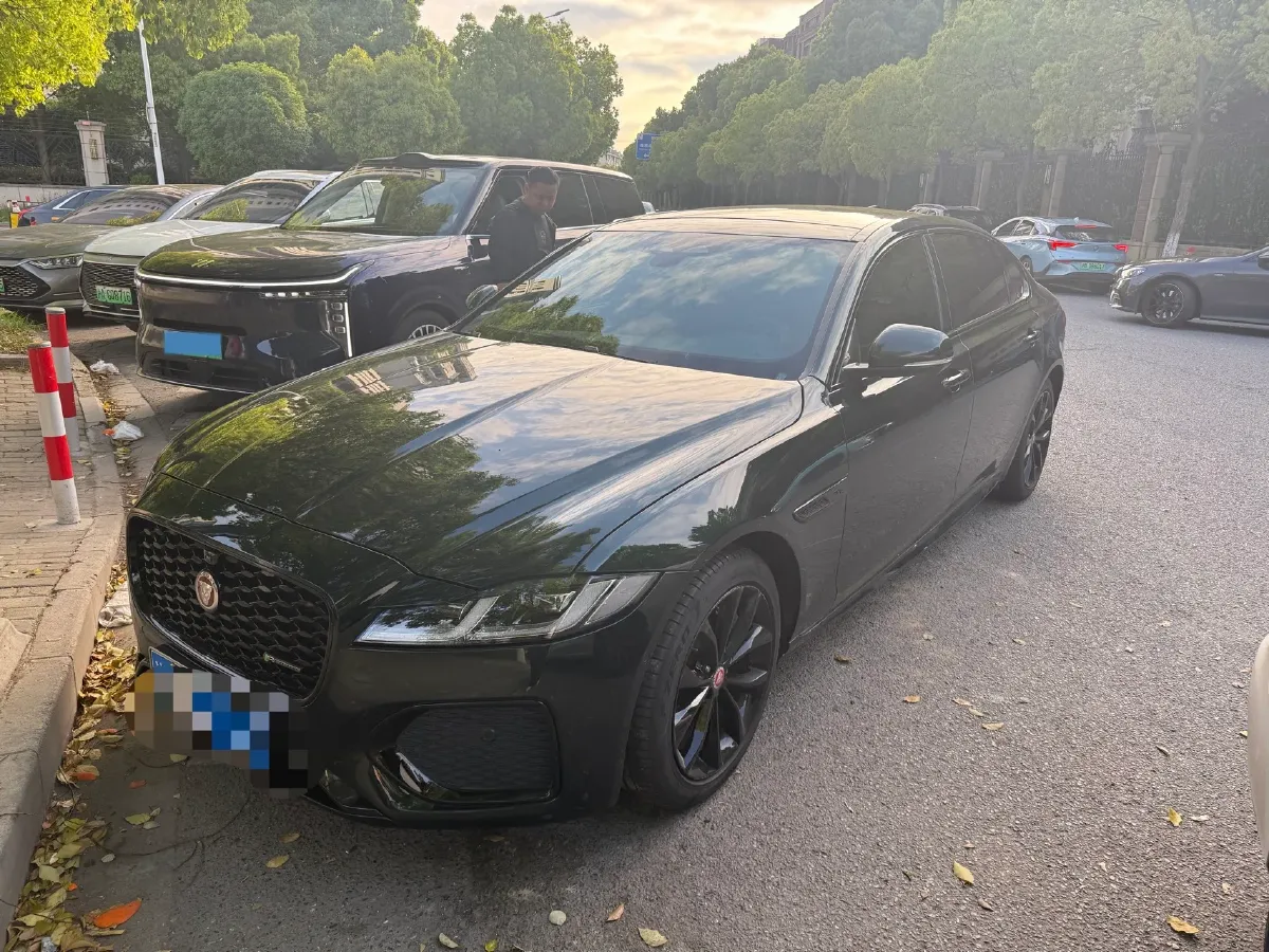 2021 Jaguar XFL 2.0T 250HP L4 8AT,autocango,china used car exporter,china ev exporter,chinese used car exporter,chinese used ev exporter