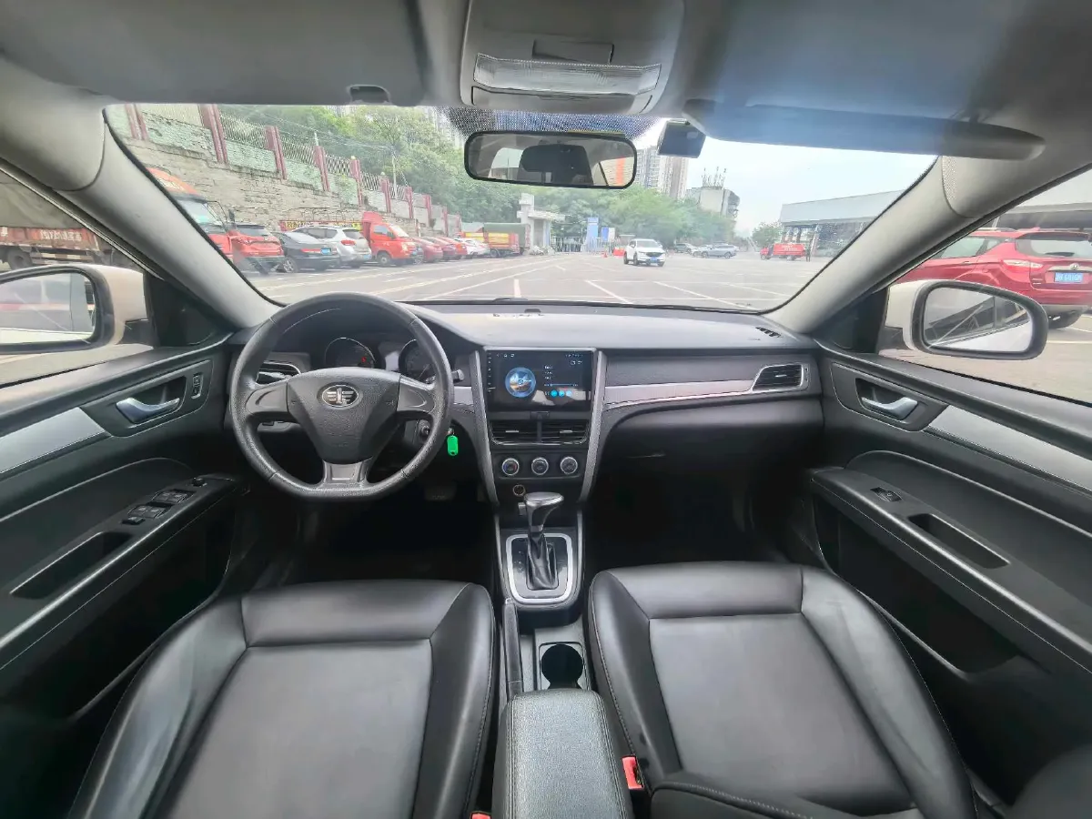 2019 Bestune B30 1.6L 109HP L4 6AT,autocango,china used car exporter,china ev exporter,chinese used car exporter,chinese used ev exporter