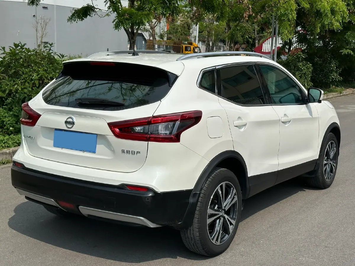 2022 Nissan Qashqai 2.0L 151HP L4 CVT,autocango,china used car exporter,china ev exporter,chinese used car exporter,chinese used ev exporter